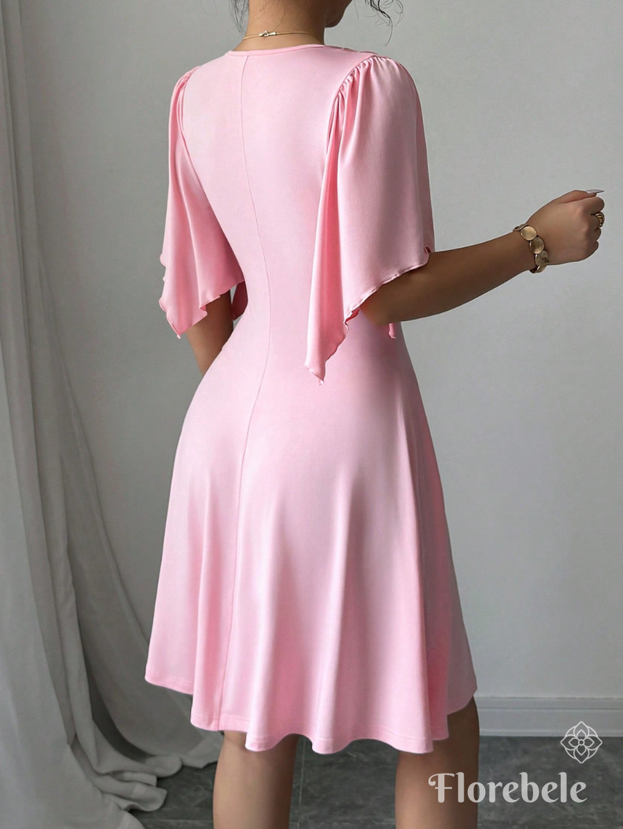 VESTIDO CORTO CON BUSTO FRUNCIDO