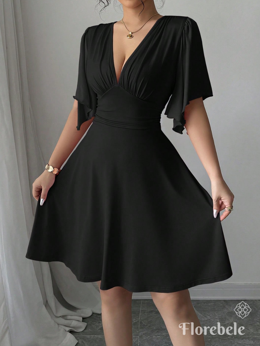 VESTIDO CORTO CON BUSTO FRUNCIDO