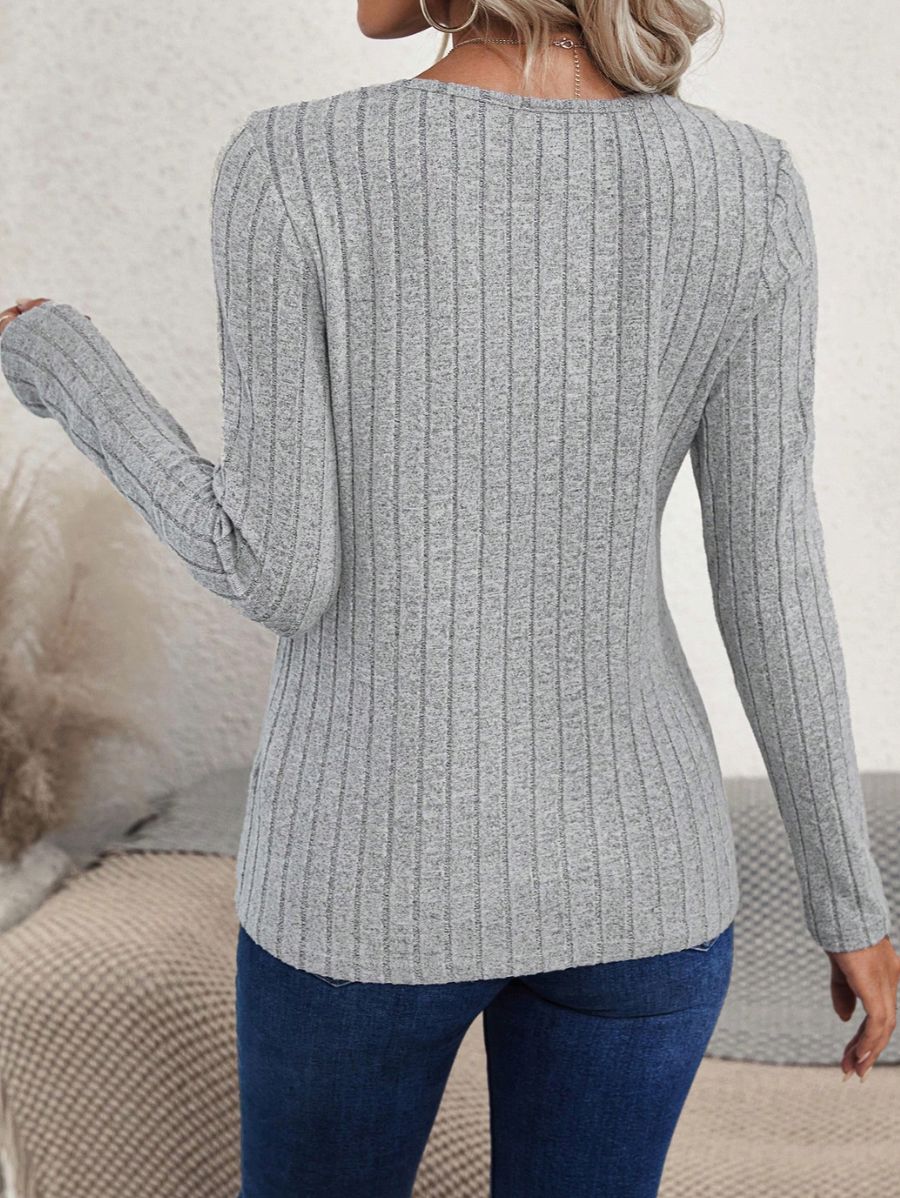 BLUSA ACANALADA CON BOTONES Blusa 38 Florebele