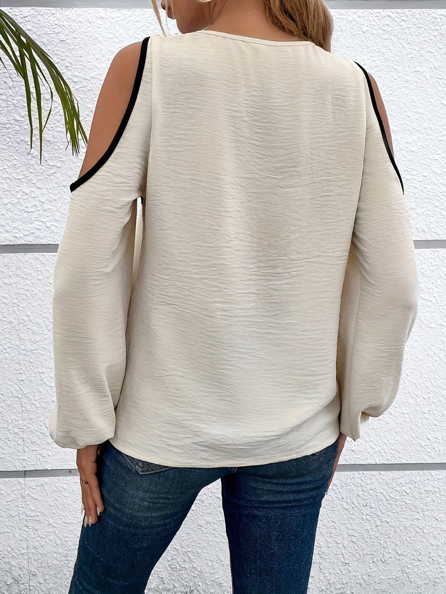 BLUSA CON CUELLO ASIMÉTRICO Blusa 10 Florebele