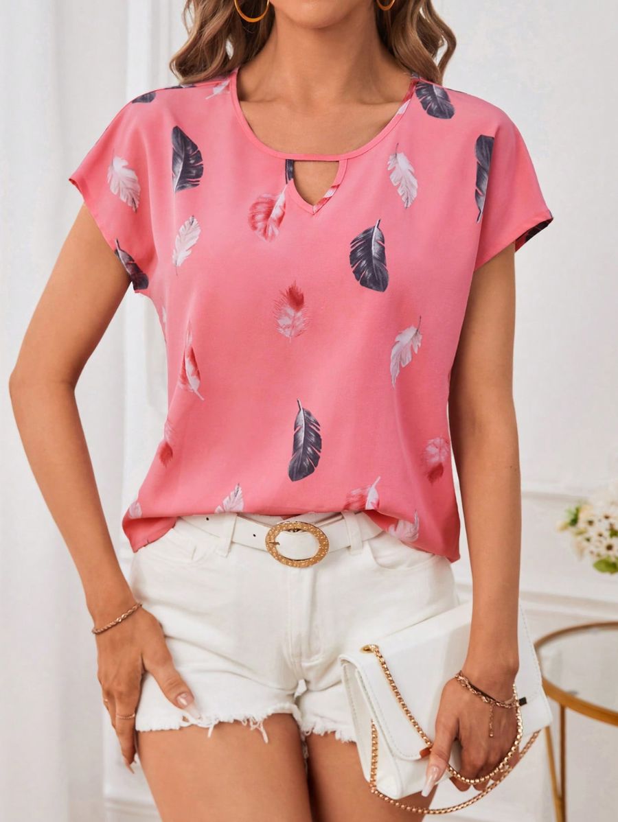 BLUSA MANGA CORTA CON ESTAMPADO DE PLUMAS Blusa 26 Florebele