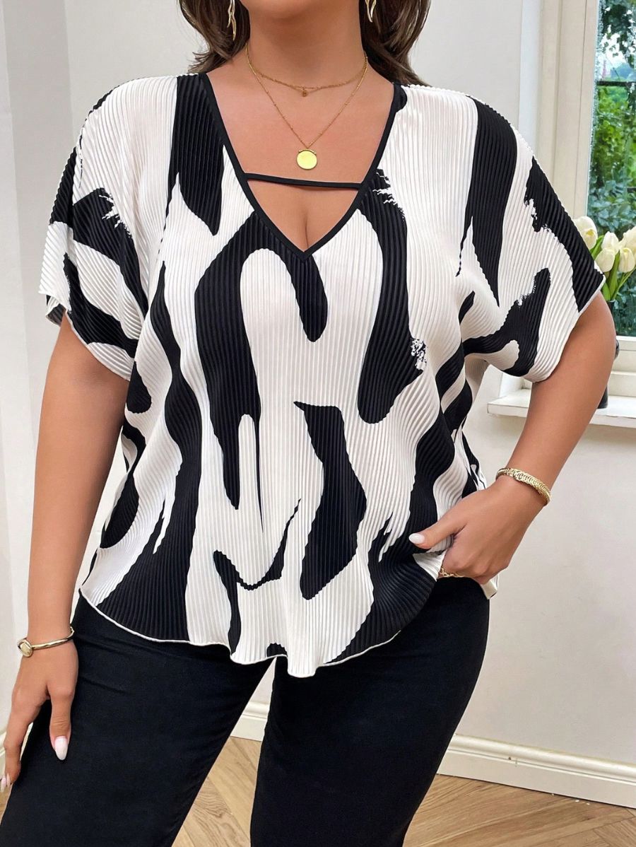 BLUSA PLISADA CON ESTAMPADO Blusa Plus Size 01 Florebele