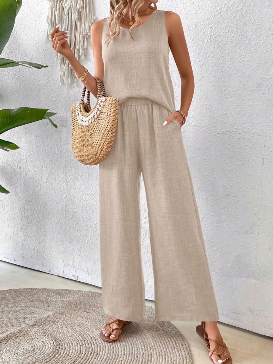 CONJUNTO CON DETALLE EN ESPALDA Conjunto 14 Florebele