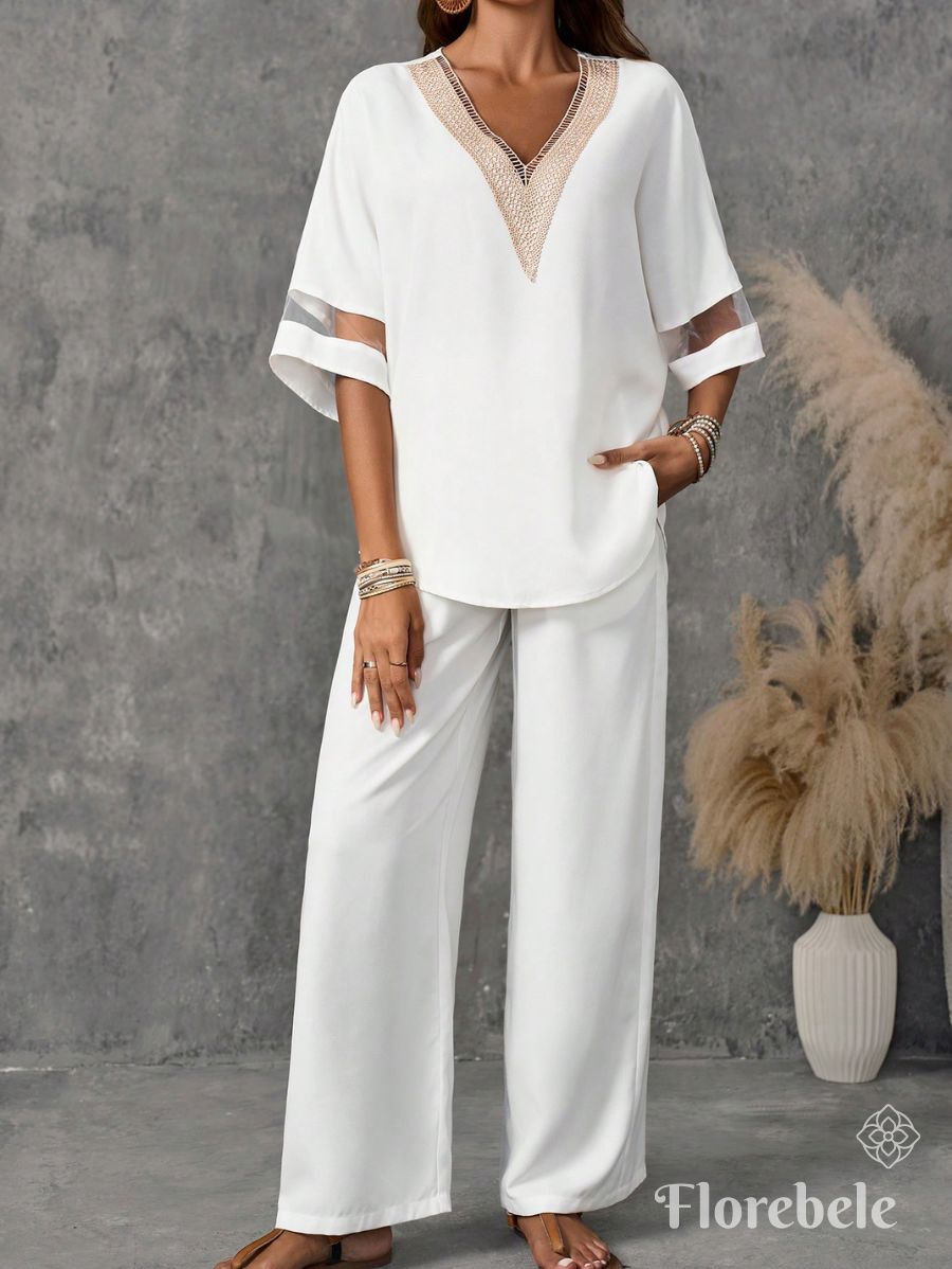 CONJUNTO CON ESCOTE EN V Y TRANSPARENCIA Conjunto 19 Florebele S