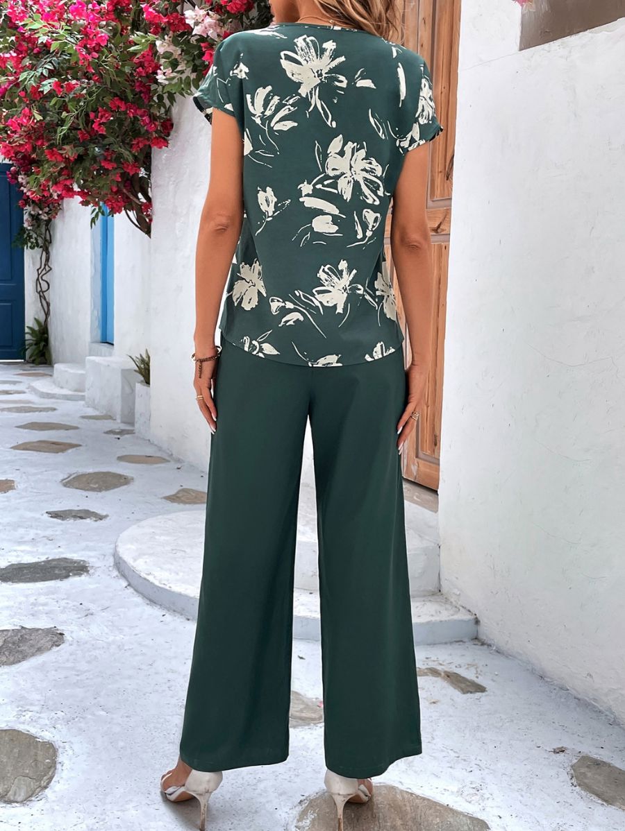 CONJUNTO DE BLUSA CON ESTAMPADO FLORAL Conjunto 26 Florebele