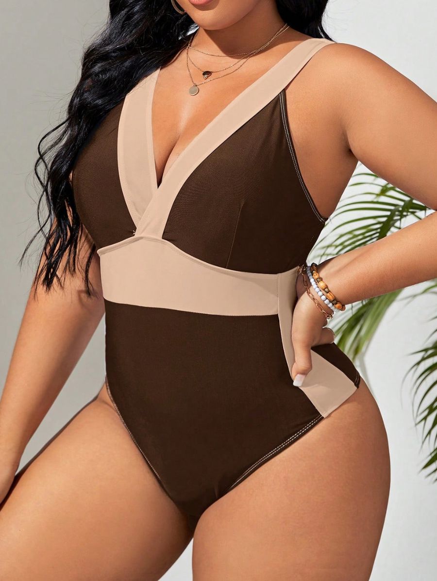 ENTERIZA CON ESCOTE EN V Enteriza Plus Size 22 Florebele