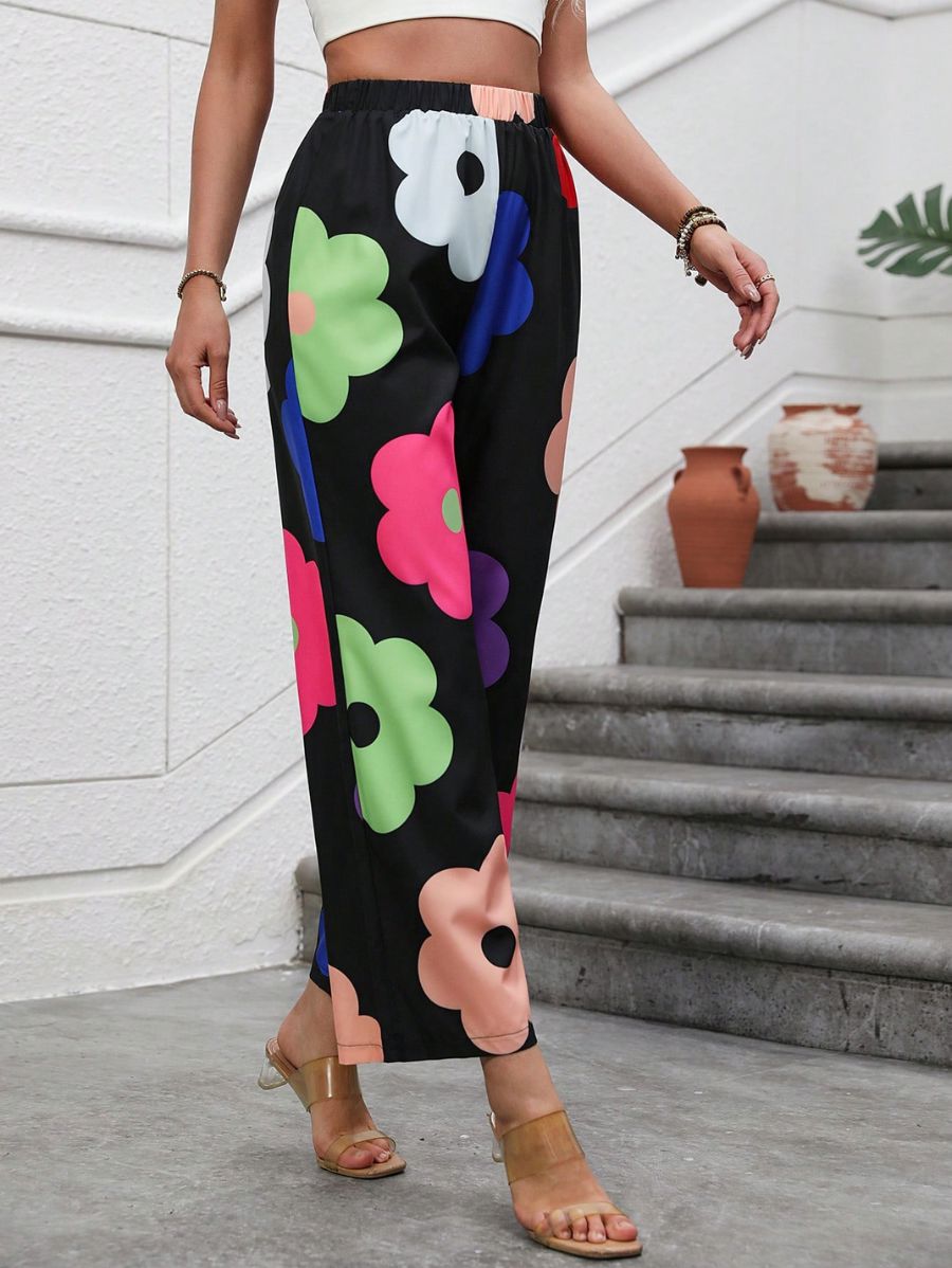PANTALÓN CON ESTAMPADO DE FLORES Pantalón 13 Florebele