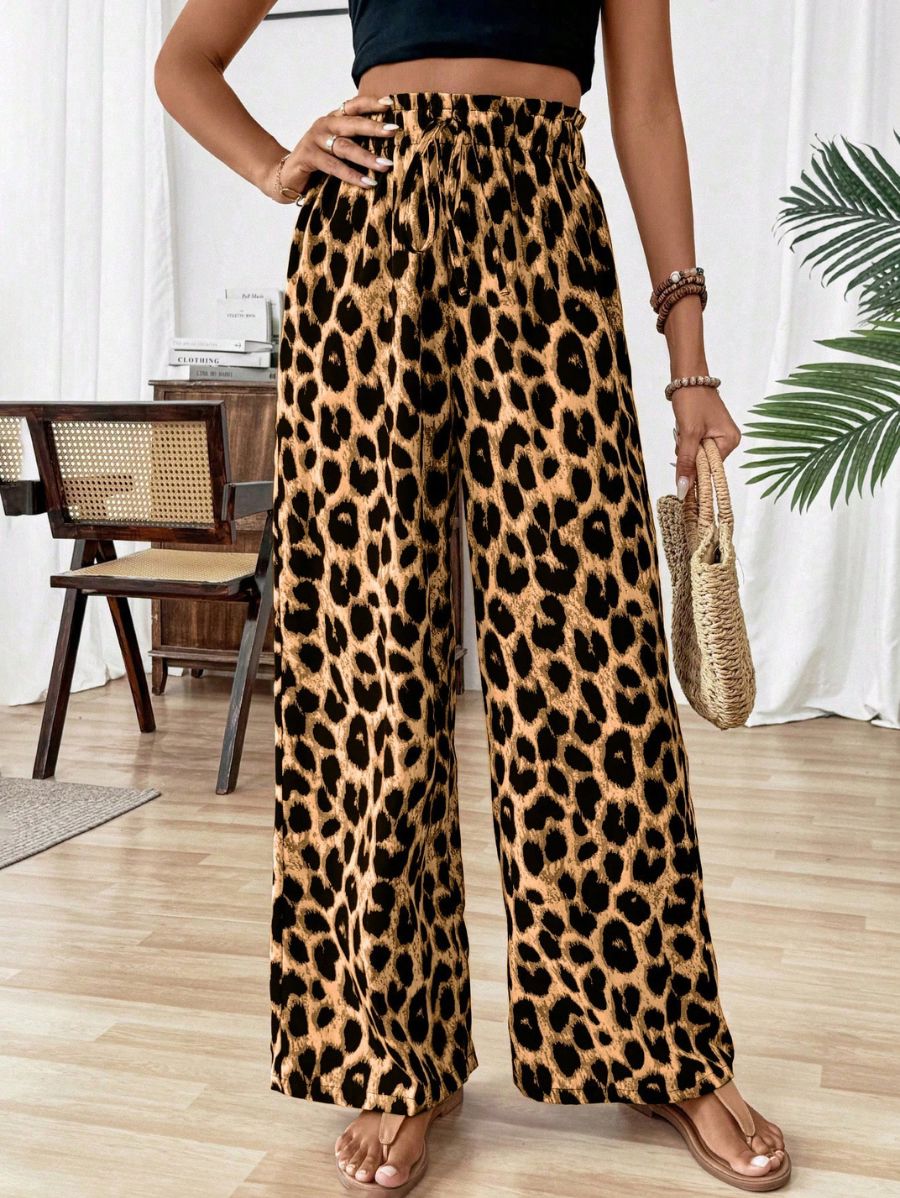 PANTALÓN CON ESTAMPADO LEOPARDO Pantalón 24 Florebele