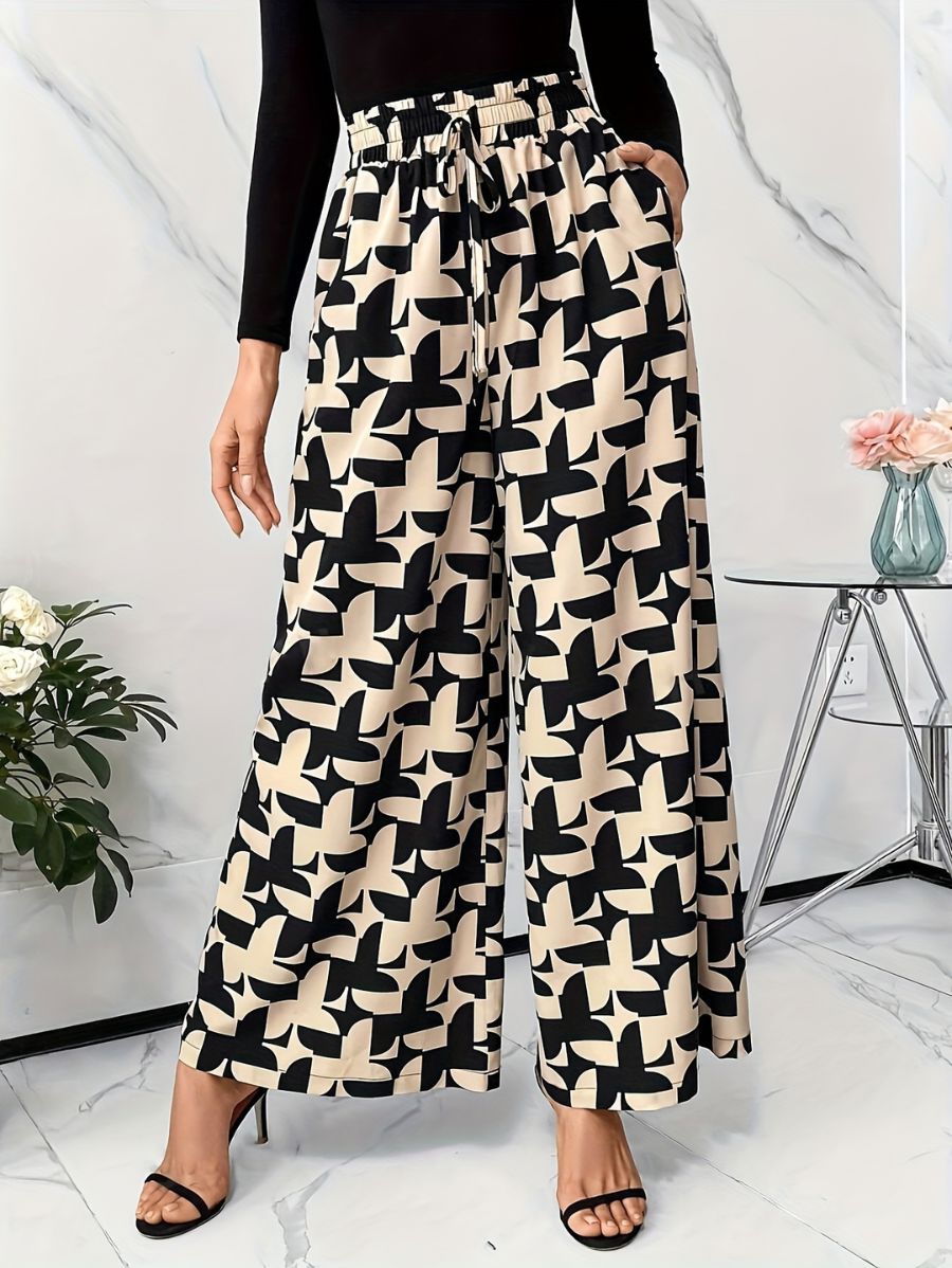 PANTALÓN CON ESTAMPADO NEGRO Pantalón 02 Florebele S