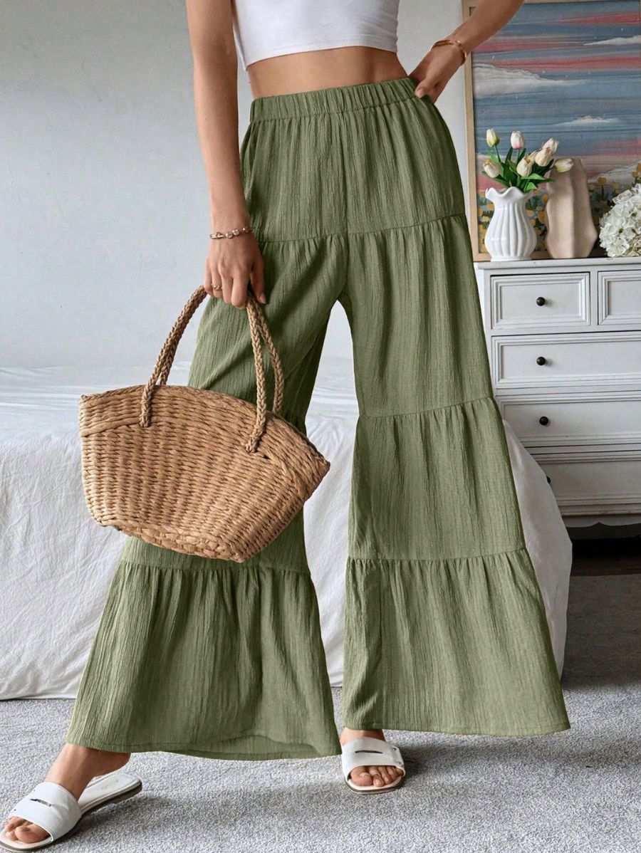PANTALÓN CON VOLANTES Pantalón 19 Florebele