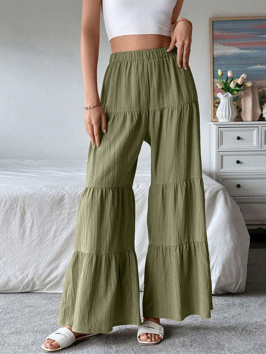 PANTALÓN CON VOLANTES Pantalón 19 Florebele S