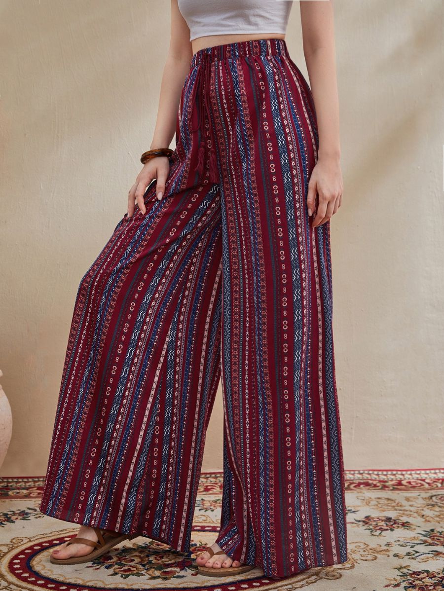 PANTALÓN DE PIERNA ANCHA ESTAMPADO Pantalón 17 Florebele