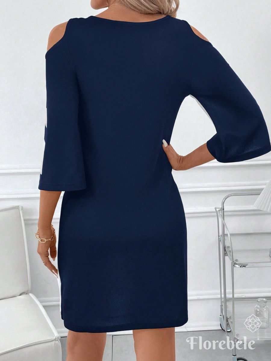 VESTIDO CON ESTAMPADO DE ROSA Vestido 27 Florebele