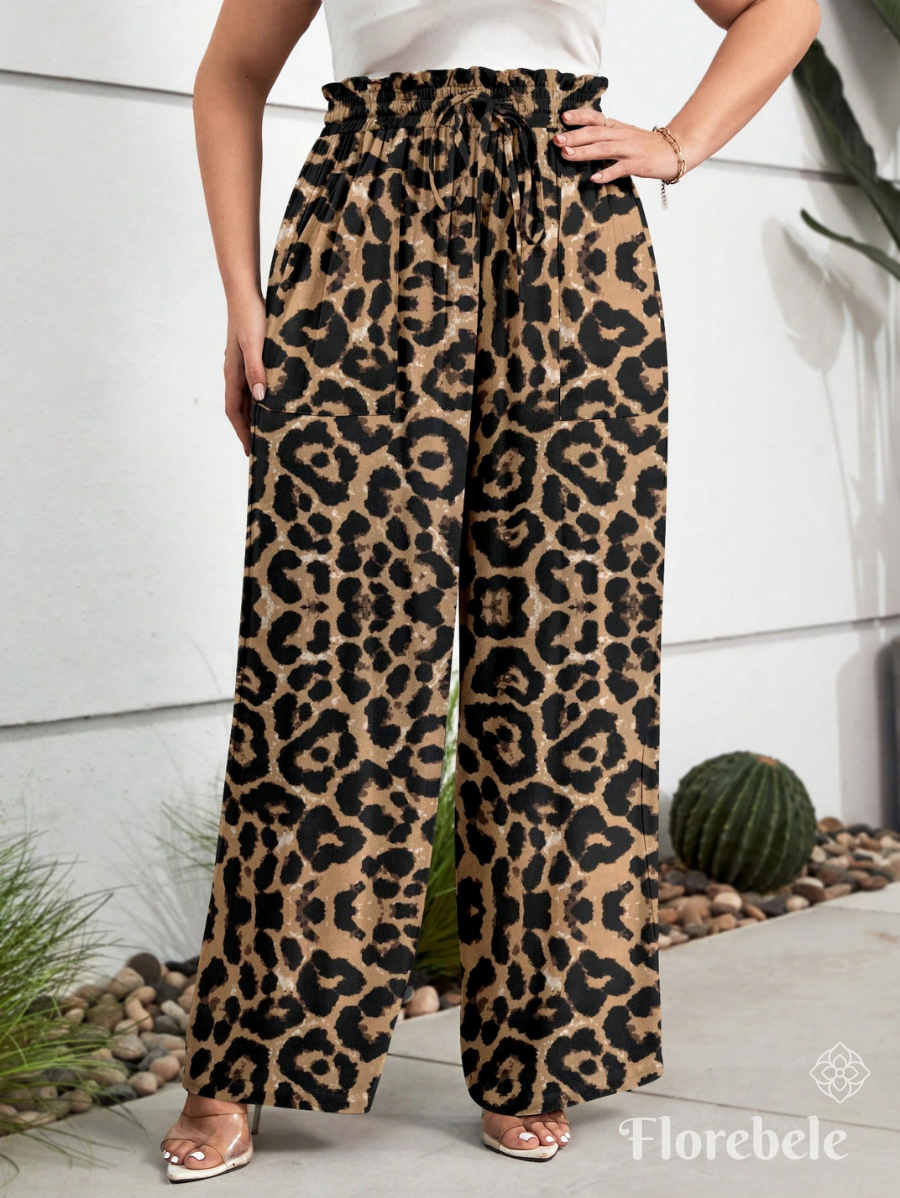 PANTALÓN CON ESTAMPADO LEOPARDO