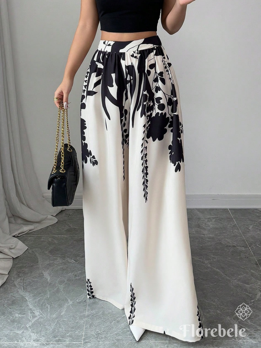 PANTALÓN CON ESTAMPADO NEGRO