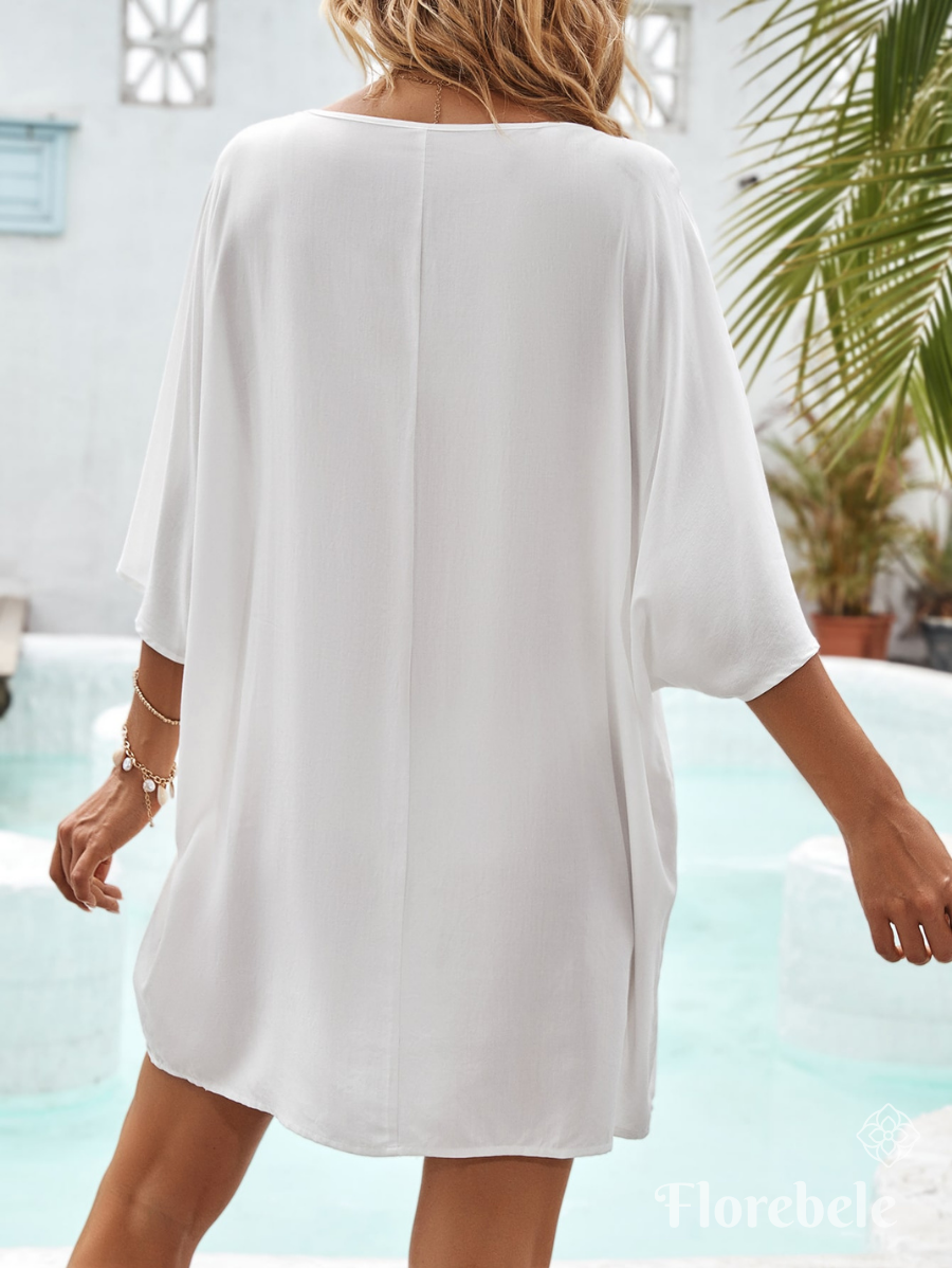 SALIDA DE PLAYA CON ESCOTE EN V HOLGADA