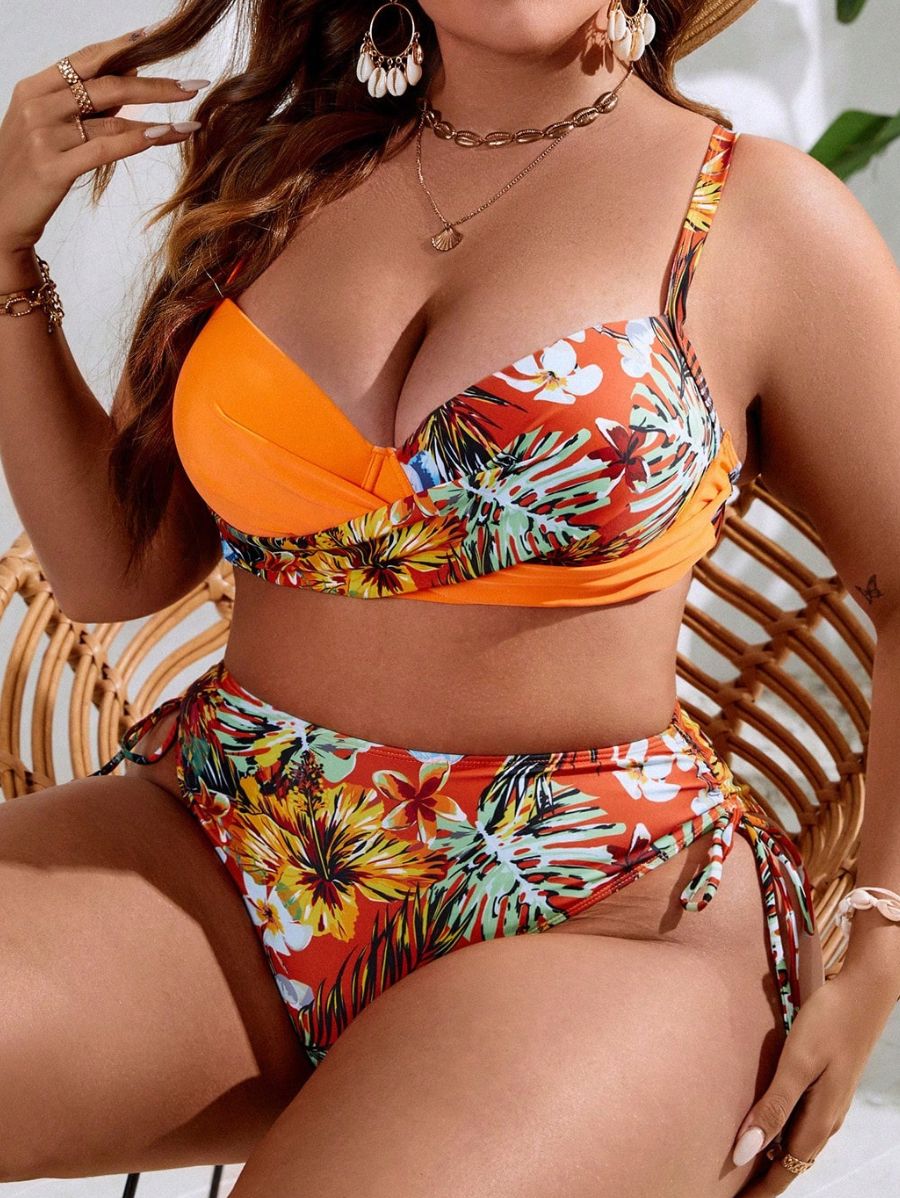 BIKINI CON ESTAMPADO TROPICAL Y PUSH UP Bikini Plus Size 21 Florebele 