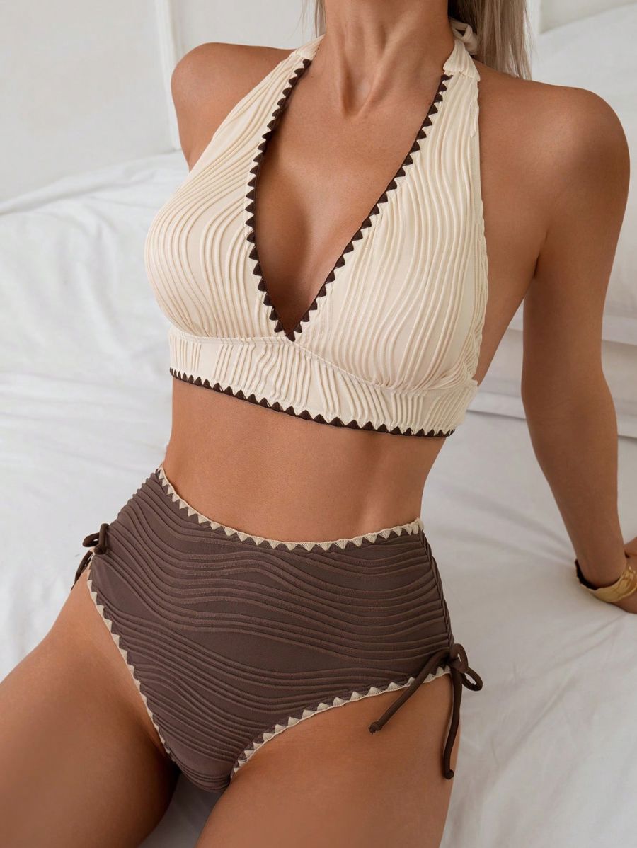 BIKINI CON TEXTURA Y TIRANTES Bikini 30 Florebele 