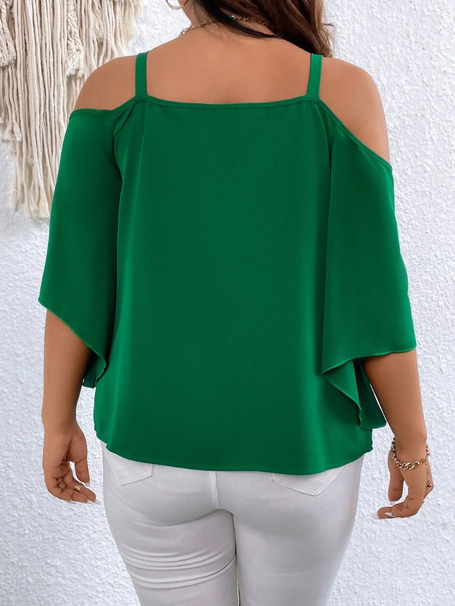 BLUSA CON TIRANTES Y DETALLE DORADO Blusa Plus Size 06 Florebele 