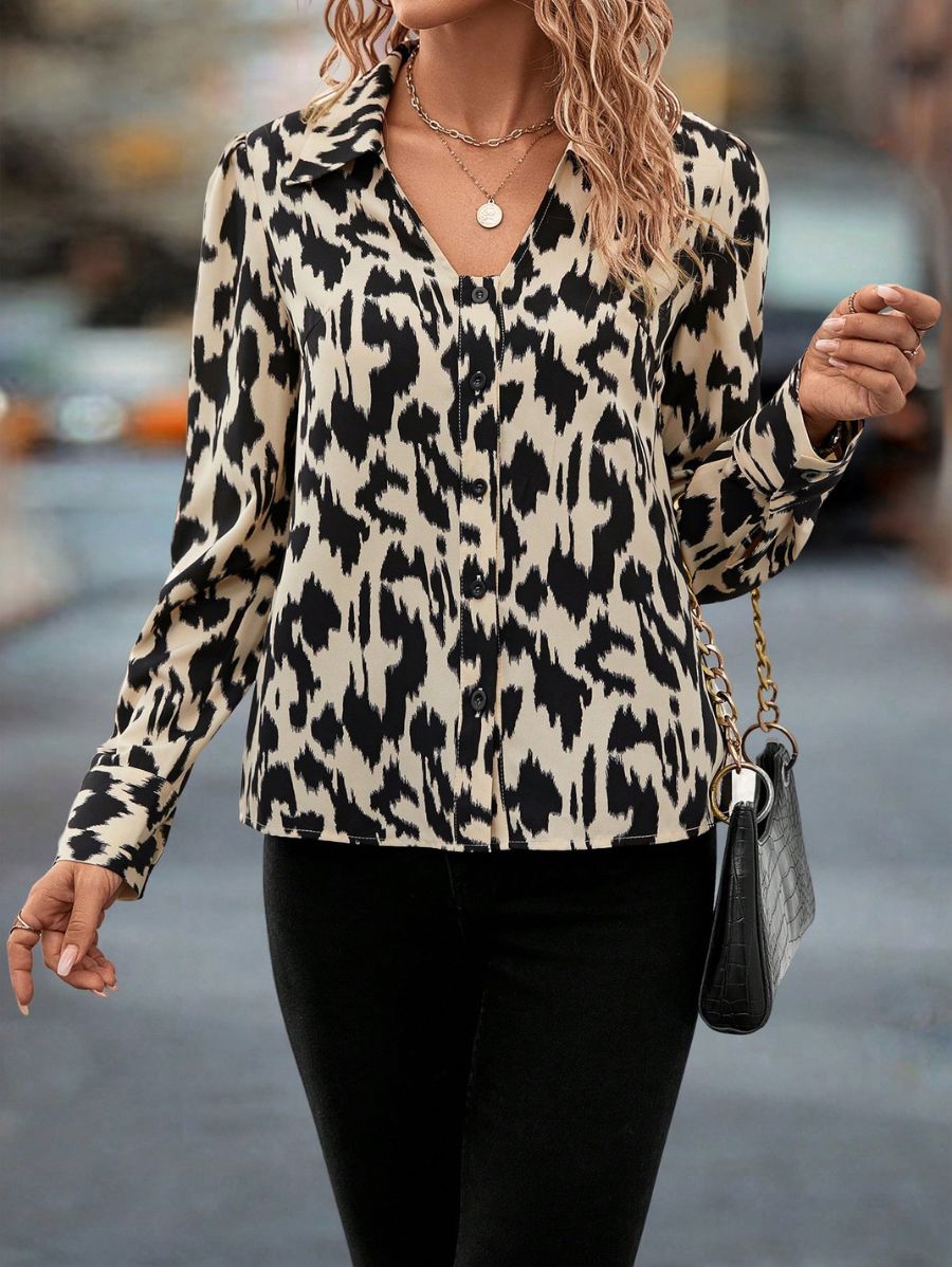 CAMISA CON ESCOTE EN V ESTAMPADA Camisa 04 Florebele Beige XS 