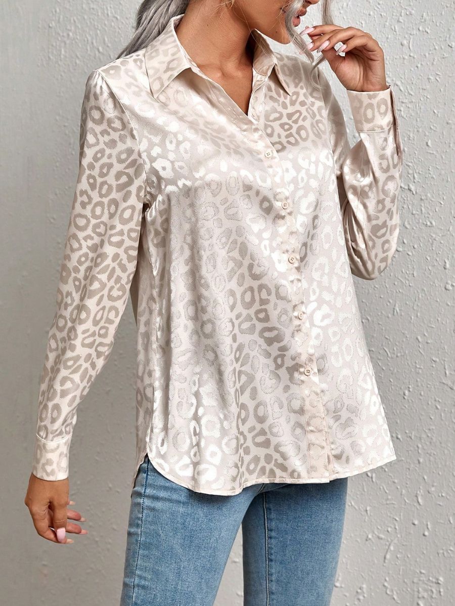 CAMISA SATINADA CON ESTAMPADO LEOPARDO Camisa 12 Florebele 