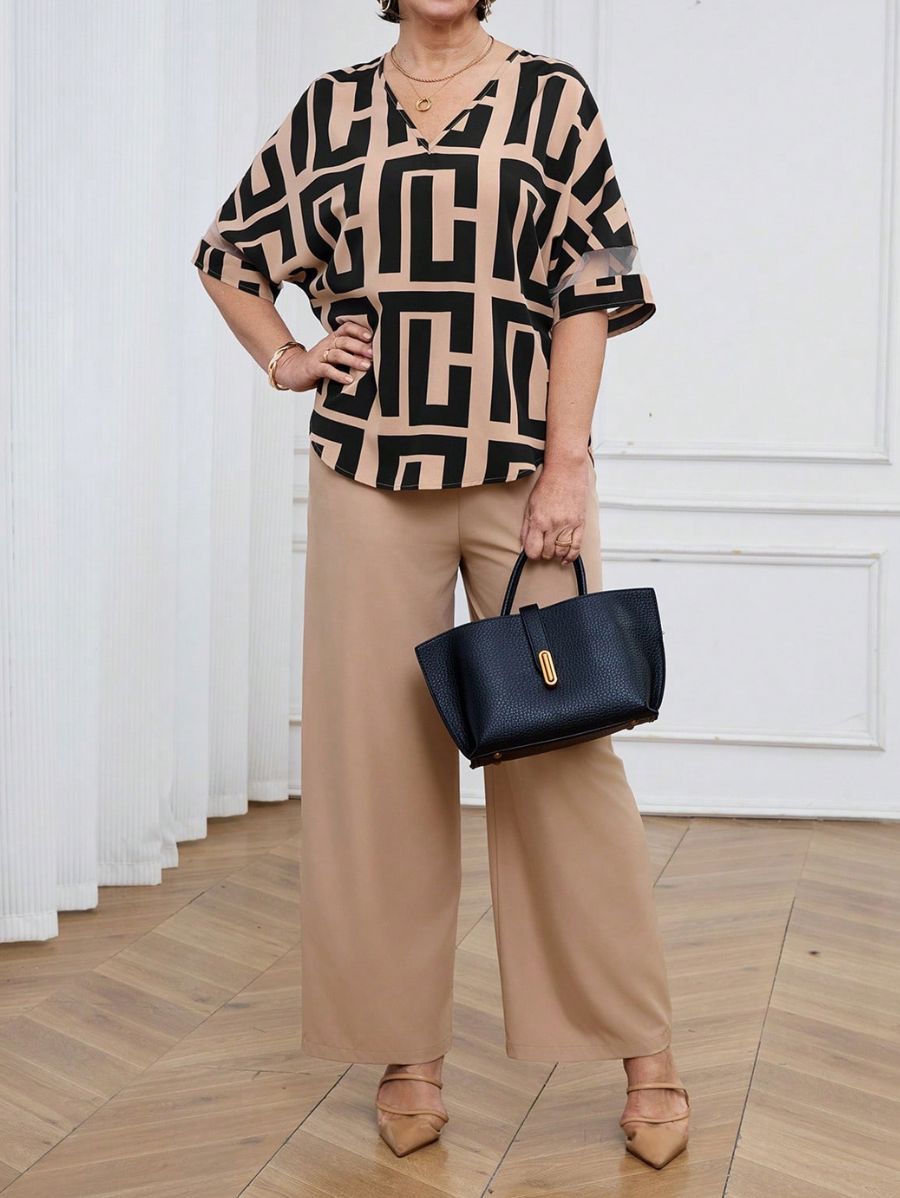 CONJUNTO CON BLUSA DE ESTAMPADO GEOMÉTRICO Conjunto 33 Florebele Beige S 