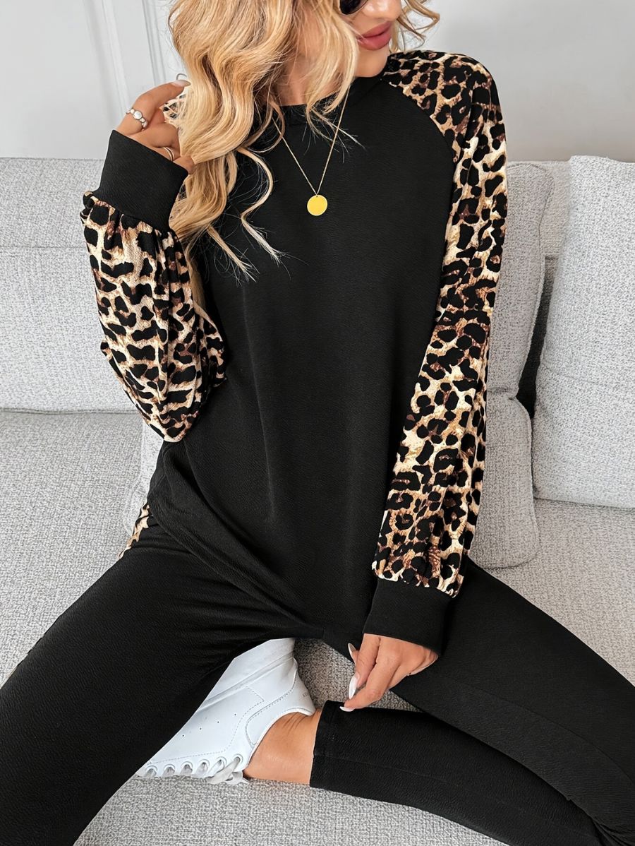 CONJUNTO CON DETALLE EN LEOPARDO Conjunto 13 Florebele 