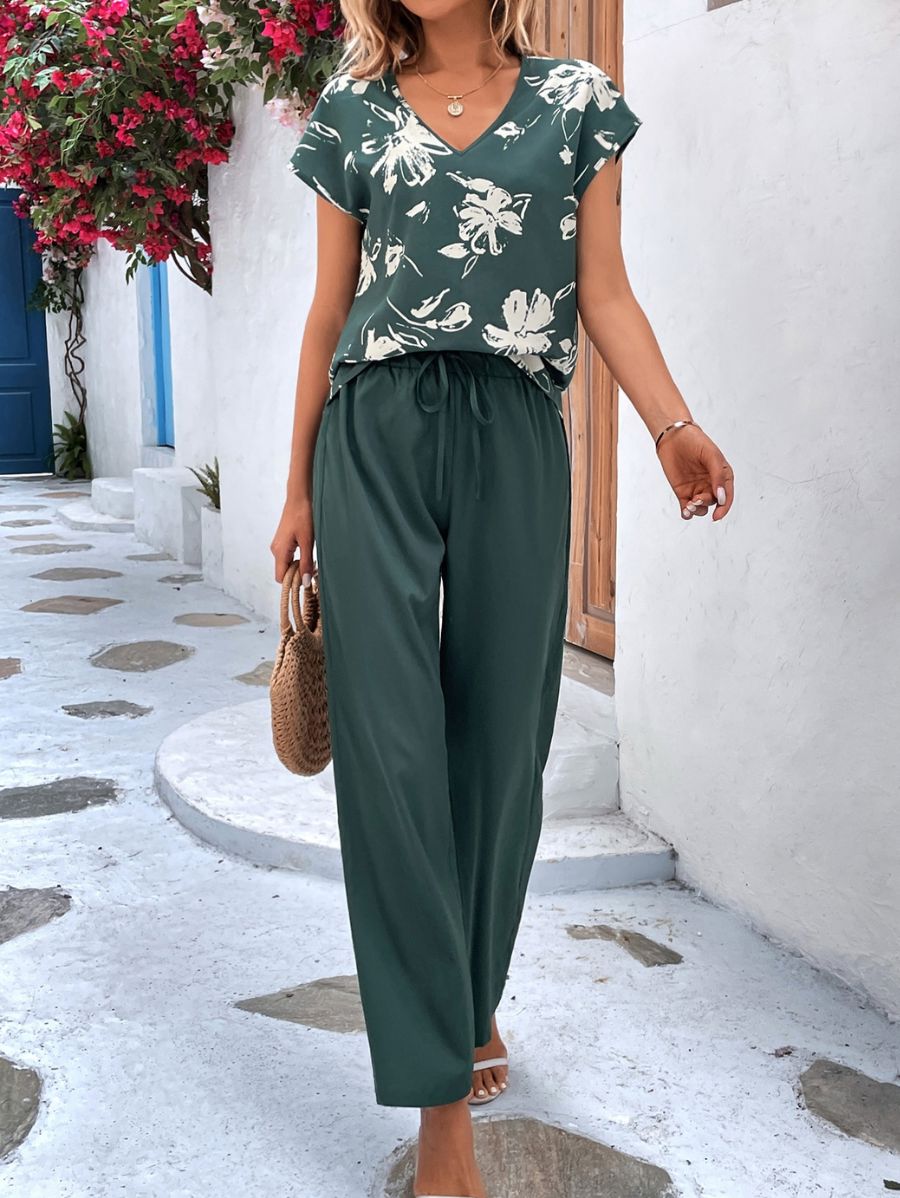 CONJUNTO DE BLUSA CON ESTAMPADO FLORAL Conjunto 26 Florebele 