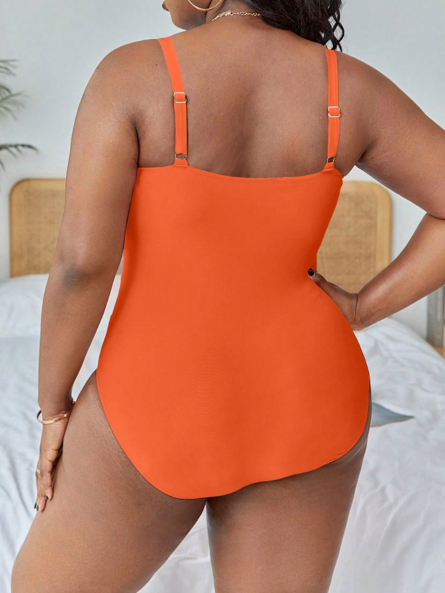 ENTERIZA CON DETALLE DE TRANSPARENCIA Enteriza Plus Size 04 Florebele 