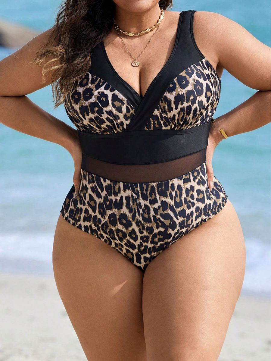 ENTERIZA CON ESTAMPADO FLORAL Y TRANSPARENCIA Enteriza Plus Size 17 Florebele 