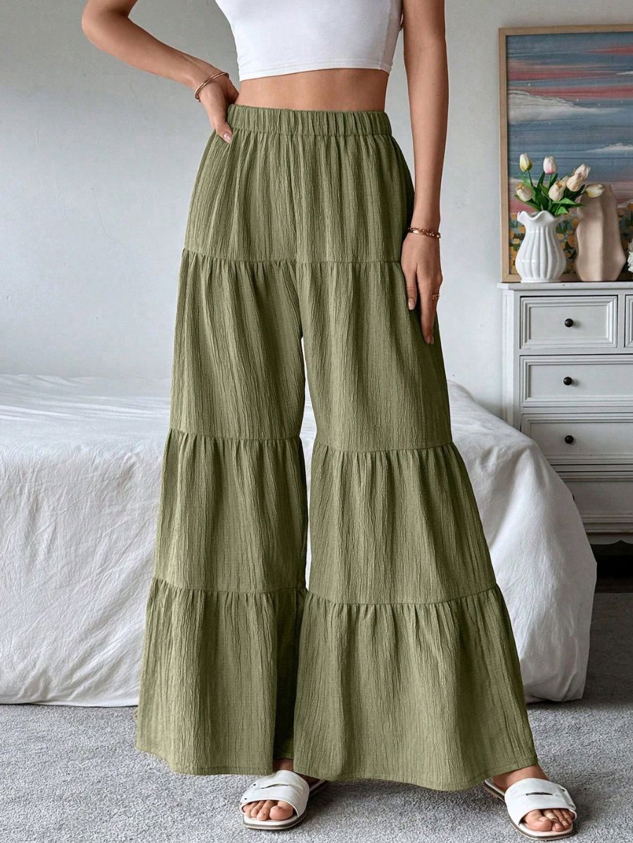 PANTALÓN CON VOLANTES Pantalón 19 Florebele 