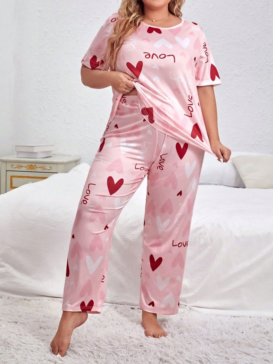 PIJAMA CON ESTAMPADO DE CORAZONES Pijama Plus Size 08 Florebele 