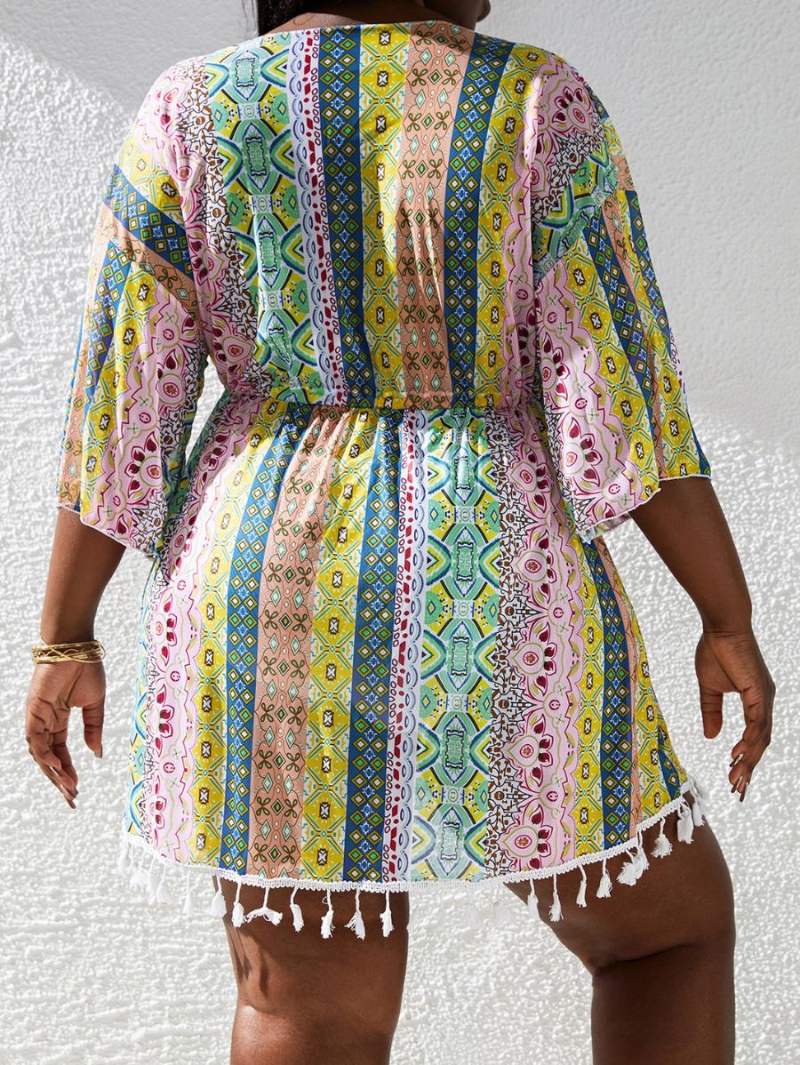 SALIDA DE PLAYA CON ESCOTE EN V PROFUNDO ESTAMPADA Salida de Playa Plus Size 23 Florebele 